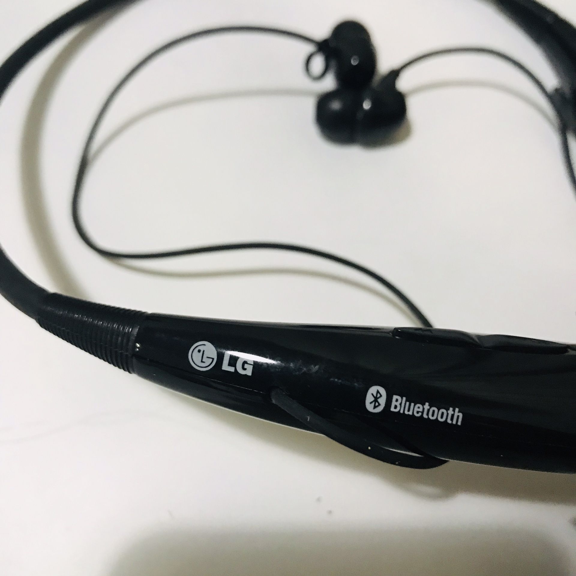 Lg Bluetooth headset/iPhone 6s and up headset