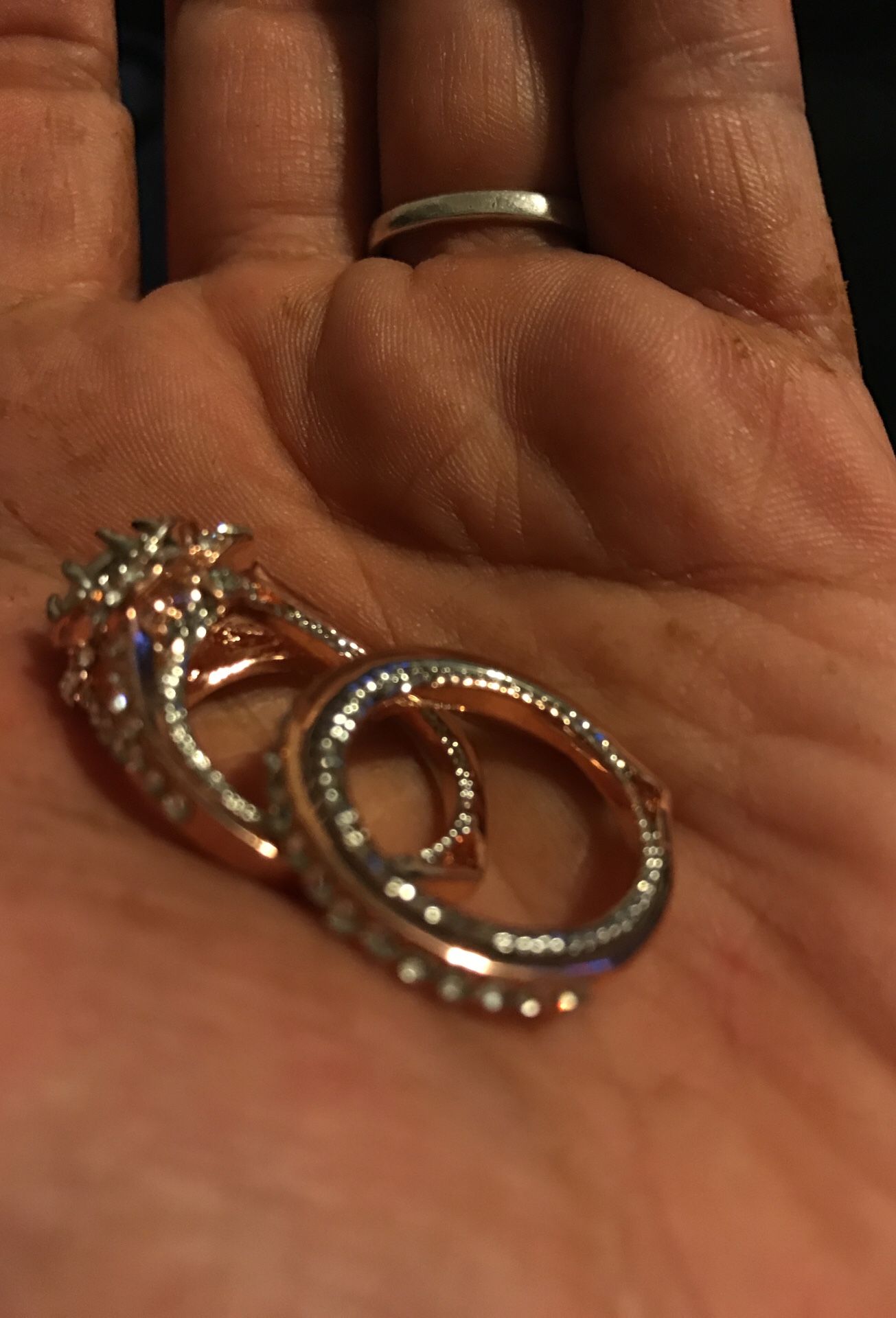 18 rose gold wedding band