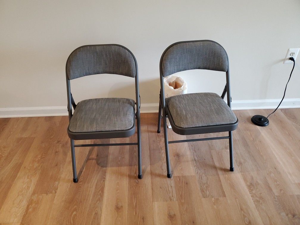 Clean chiar,total $10