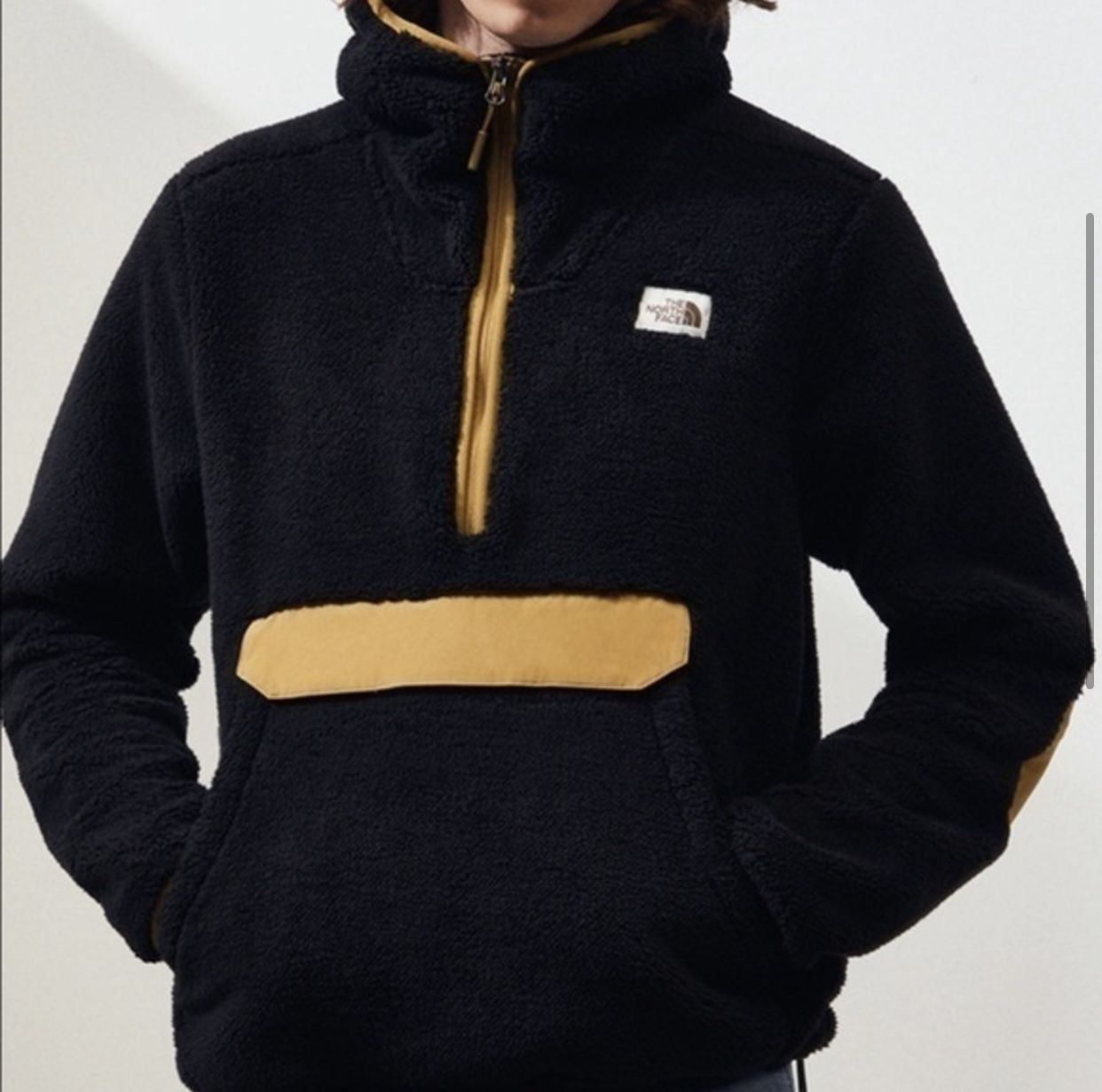 North Face Black & Brown Campshire Fleece Pullover Hoodie
