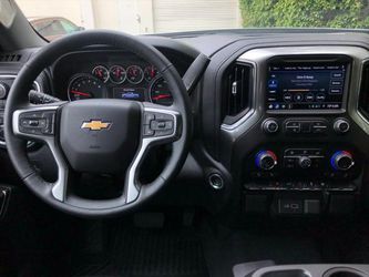 2021 Chevrolet Silverado 1500 Thumbnail