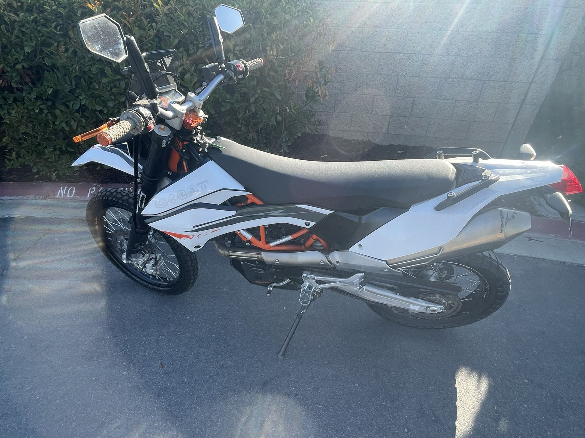 2015 KTM 690 r dual sport