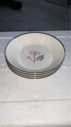 Patricia Syracuse China- Pink and silver floral China Set Thumbnail