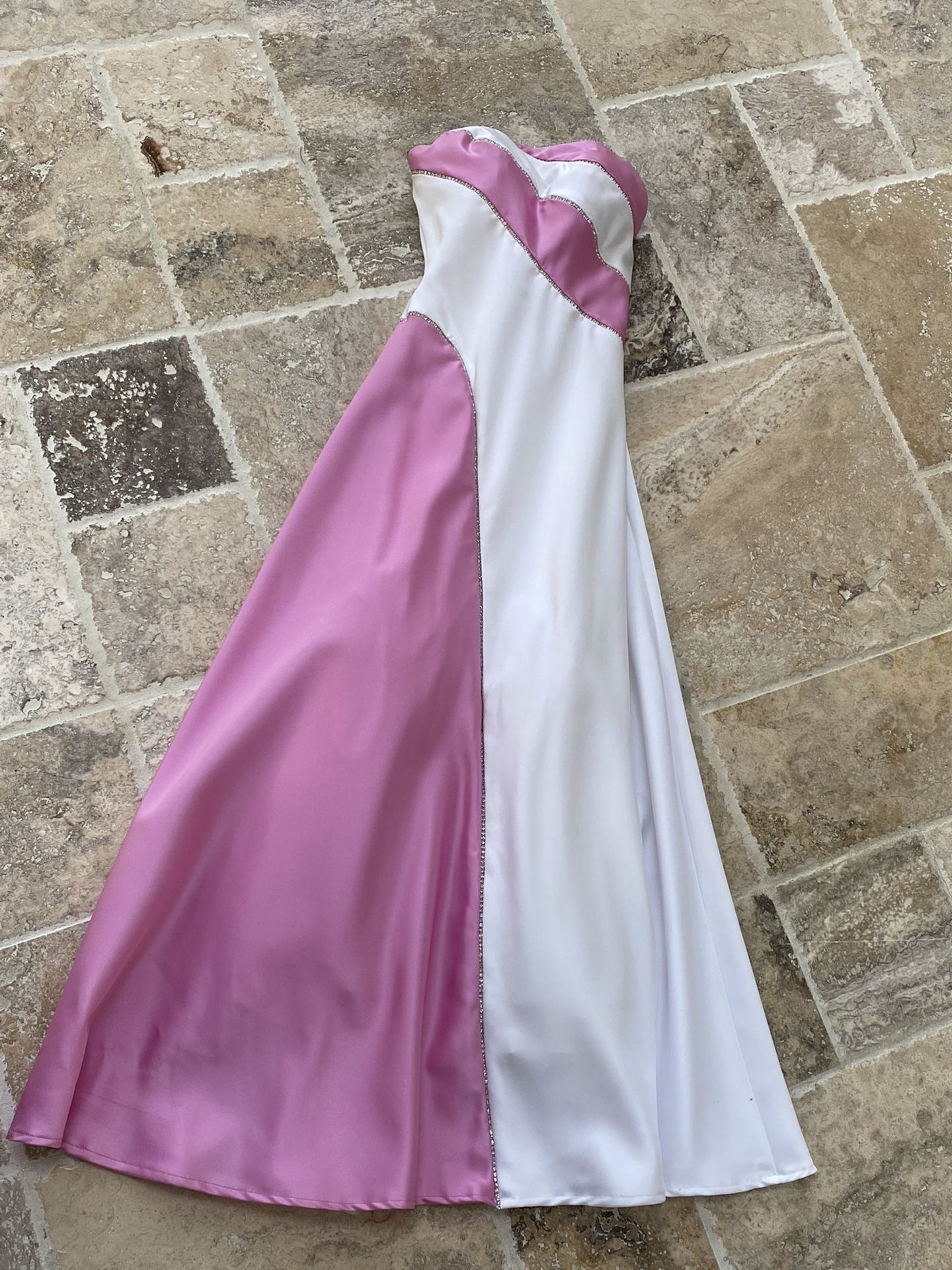 Strapless Pink And White Dress