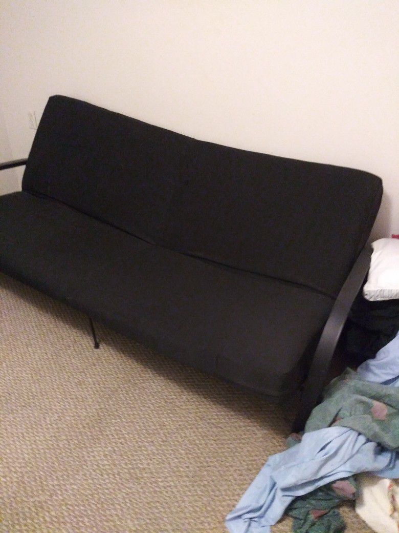 Fonton Couch Like New