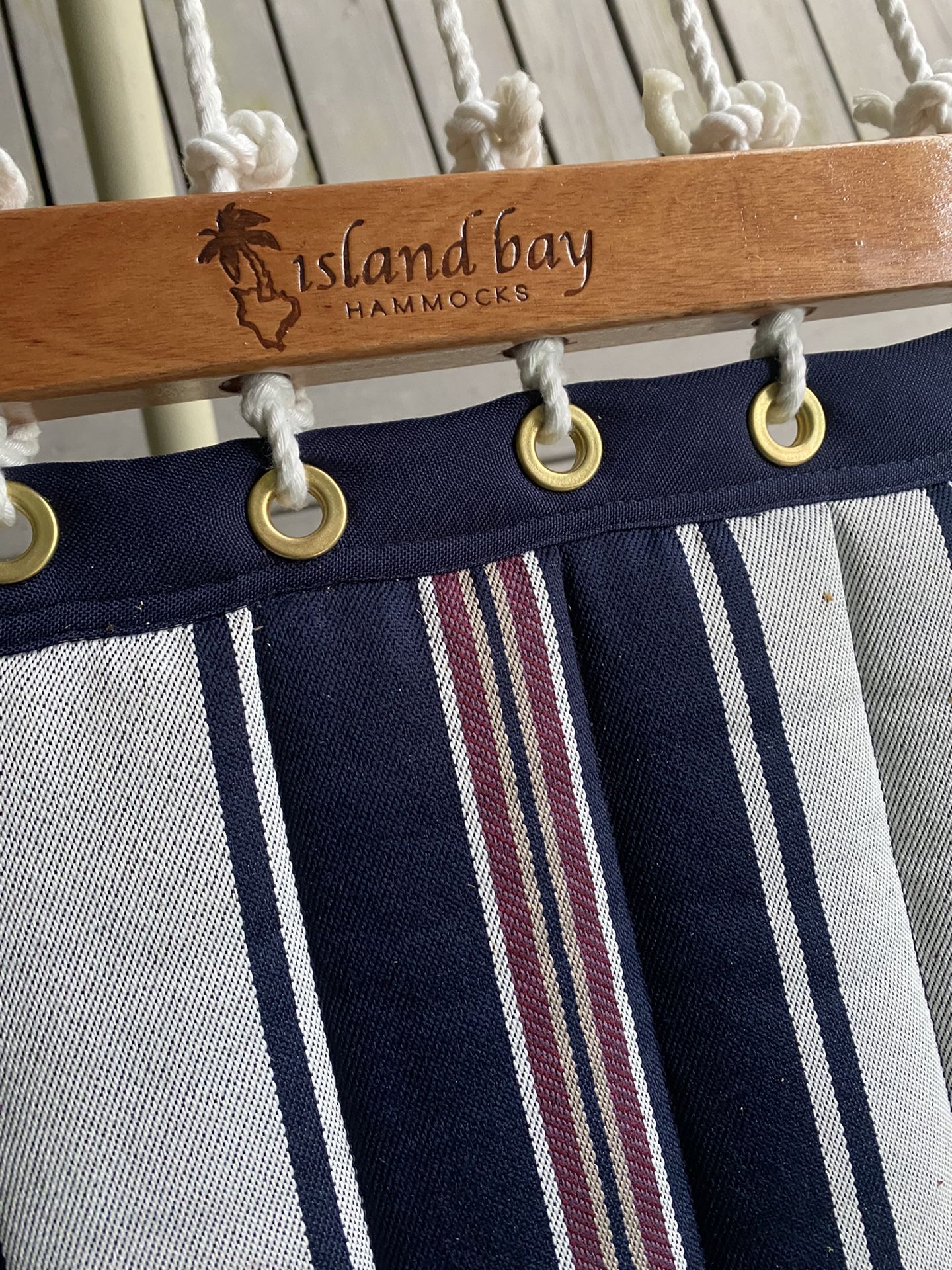 Island Bay Nautilus Hammocks