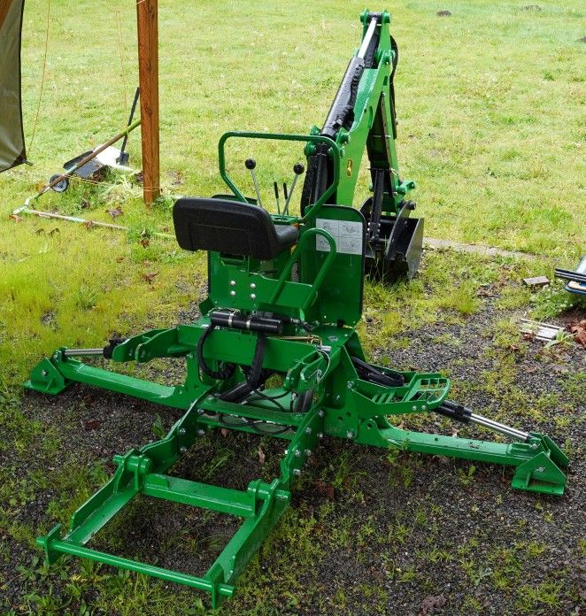 John Deere 485A Backhoe Attachment