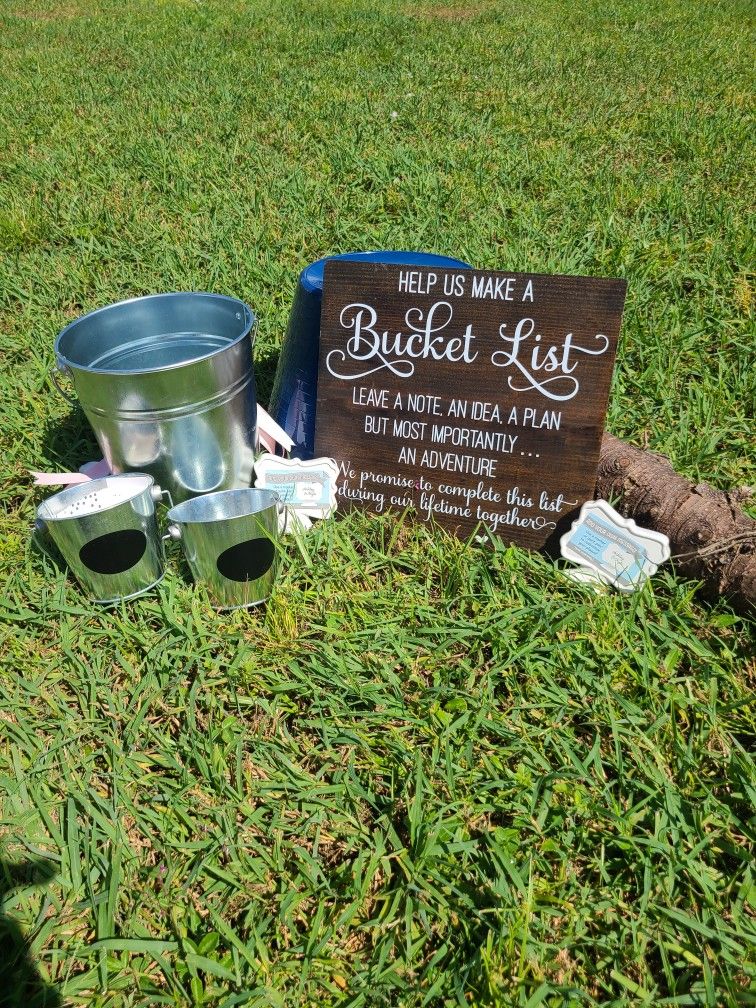 Wedding Bucket List Sign & Tin Buckets