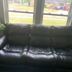  Black leather couch and loveseat  Thumbnail