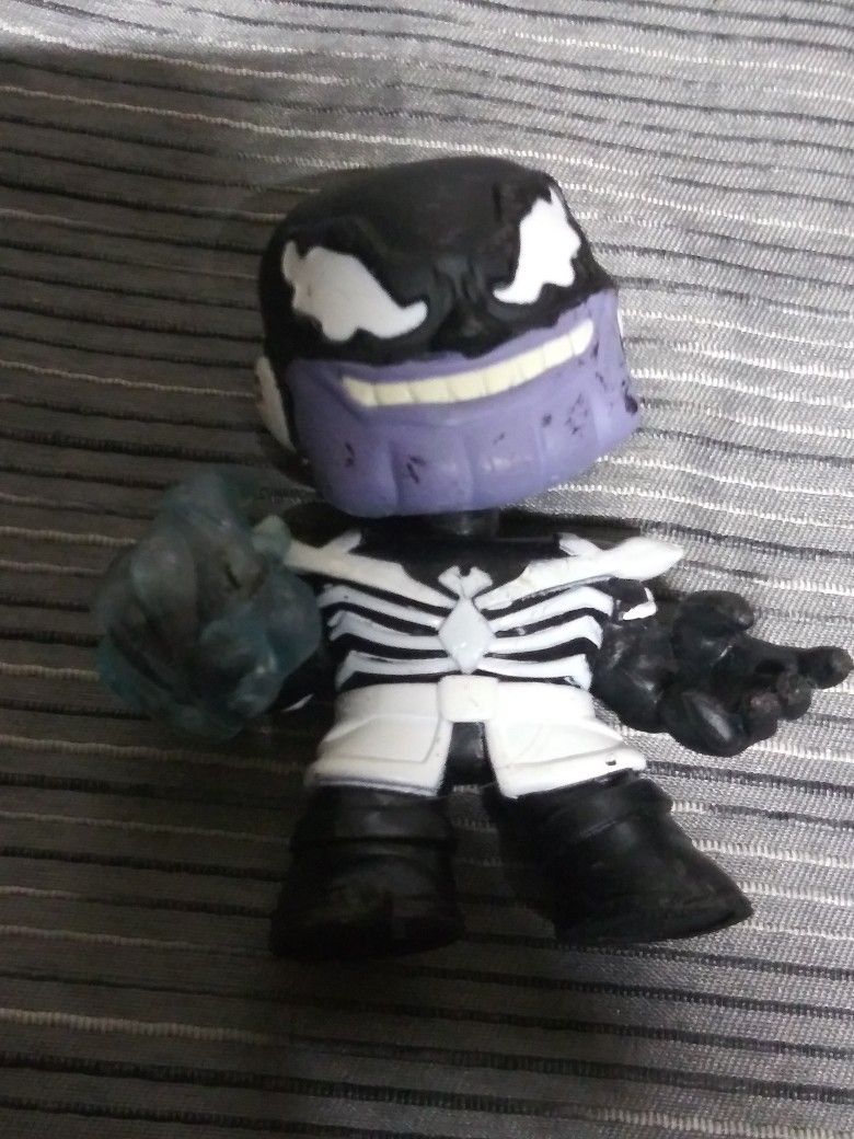 Venom Bobble Head With Joker Figure Bundle