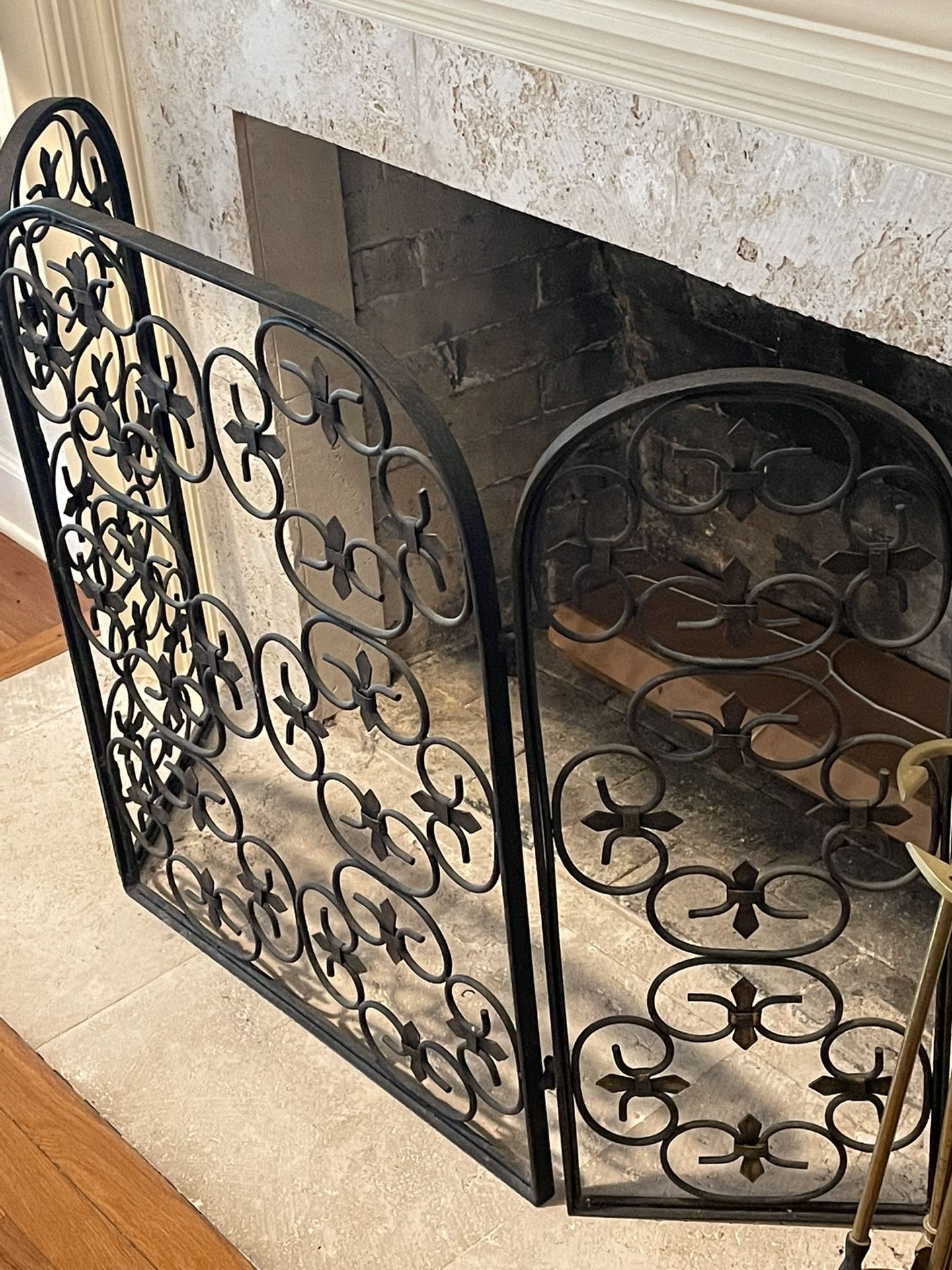 Antique Wrought Iron Fireplace Screen/Guard