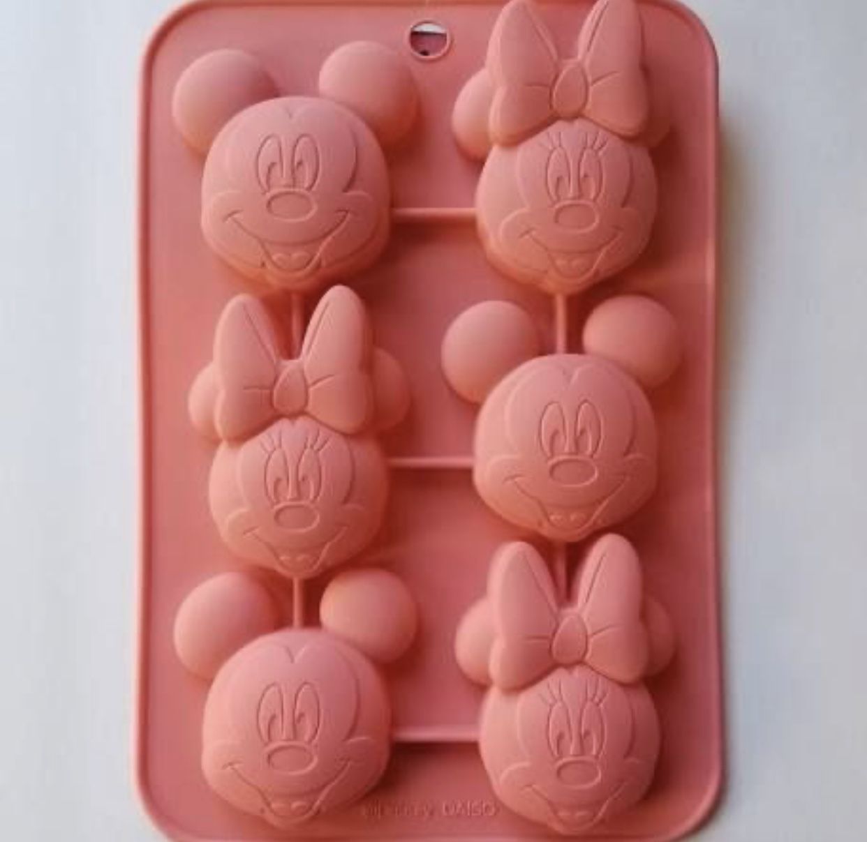 Disney Mickey And Minnie Mouse Silicone Mold 