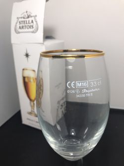 Glass 33mL NIB STELLA ARTOIS 2016 Limited Edition HOLIDAY Chalice 