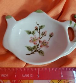 Pair of Handpainted w/ Floral Pattern Tea Kettle Spoon Rests Thumbnail