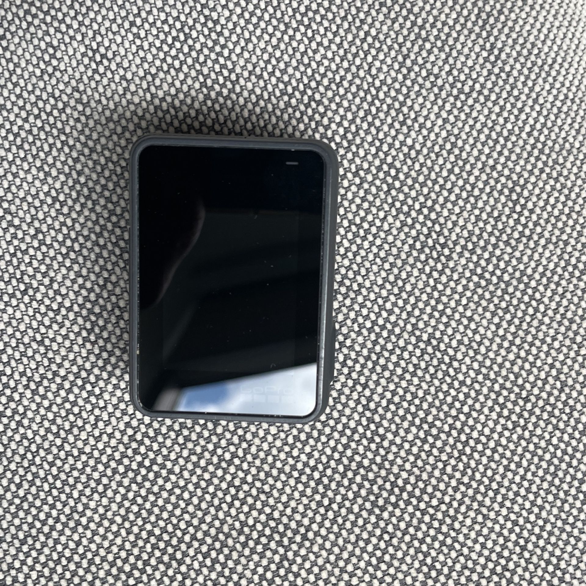 GoPro Hero 5 With Case And Selfi Tripod