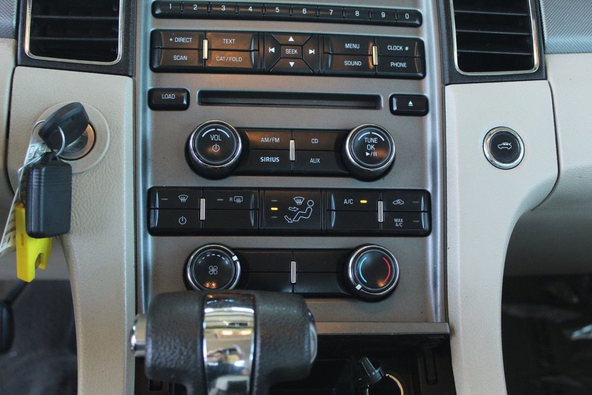 2011 Ford Taurus