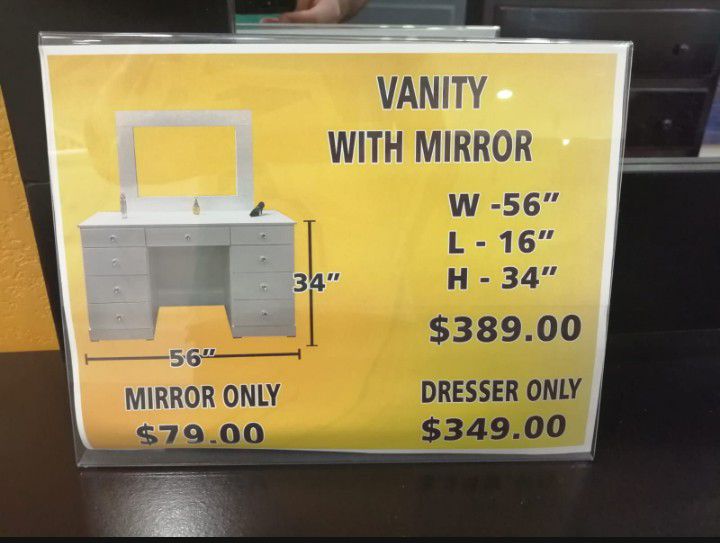 Vanity With Mirror / Tocador Vanity Con Espejo 