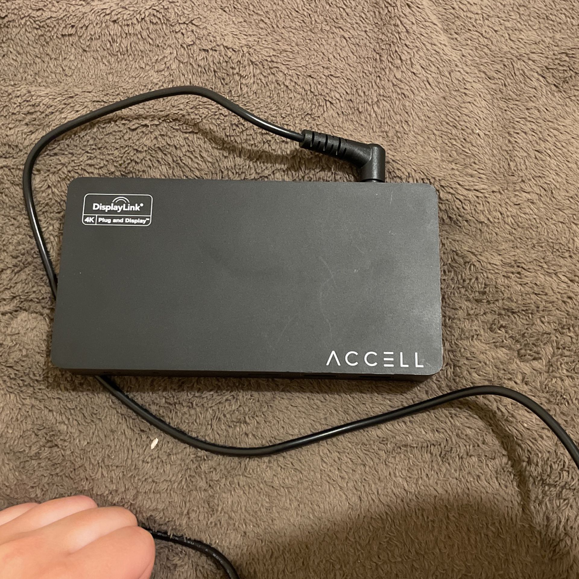 Accell Universal Laptop Docking Station 