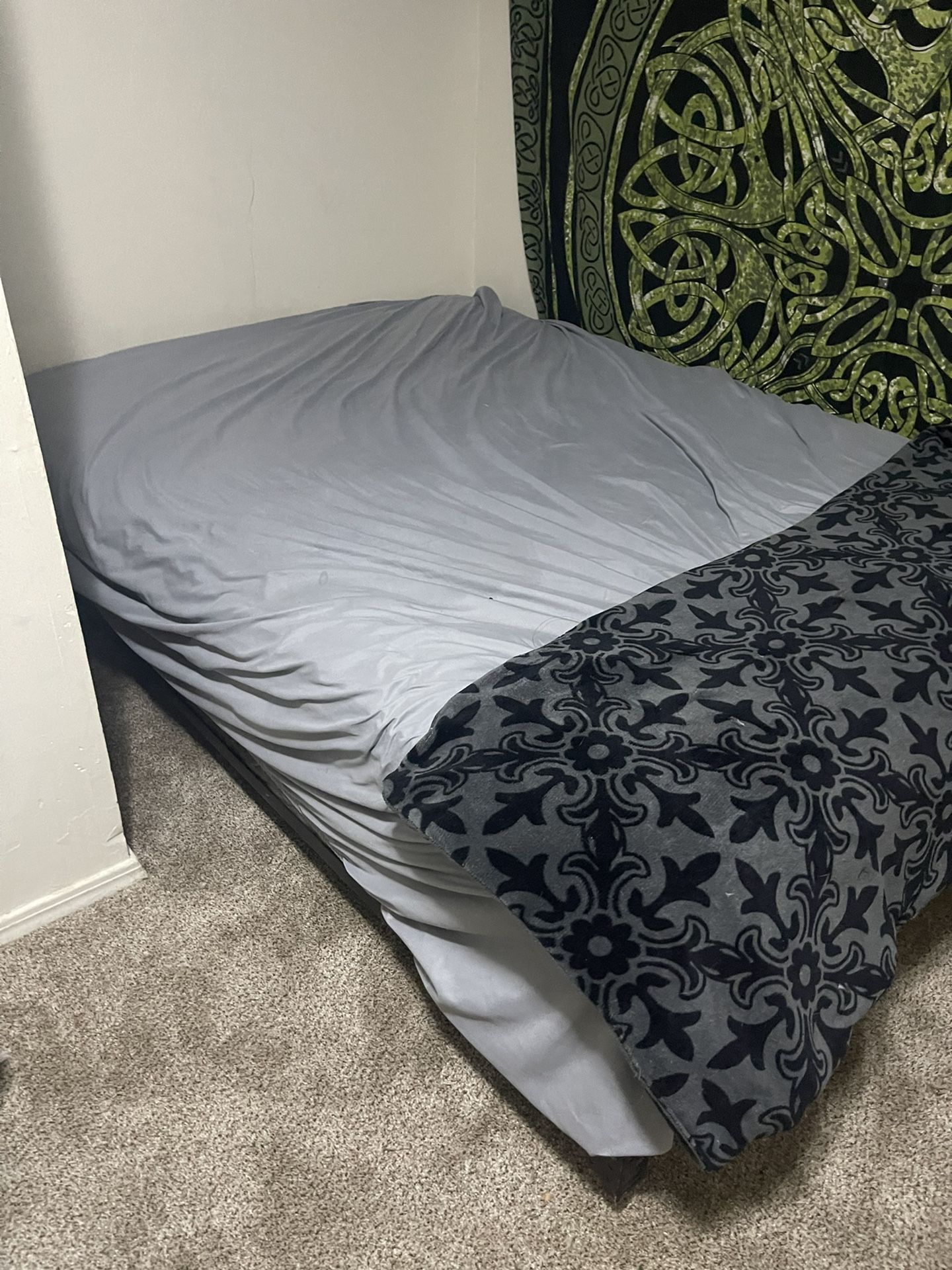 Full Bed