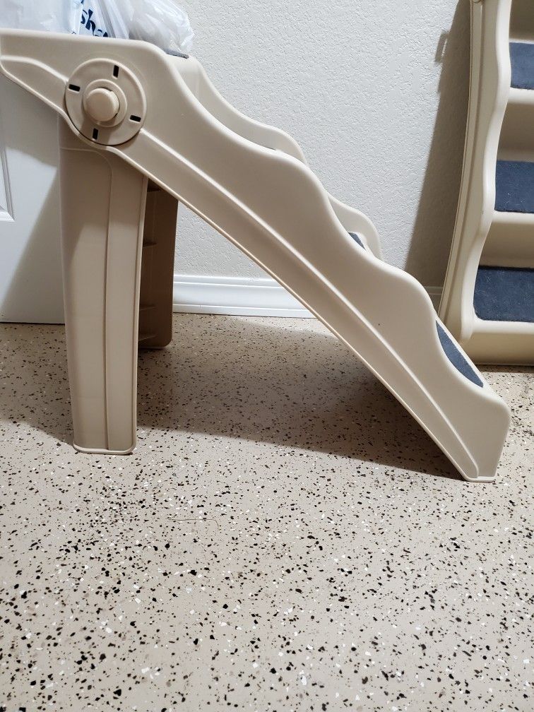 Doggie Stairs