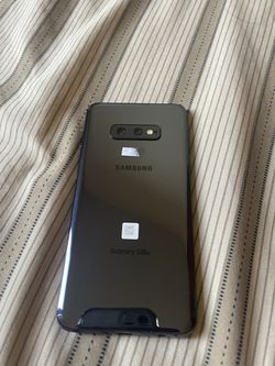 Samsung S10e Thumbnail