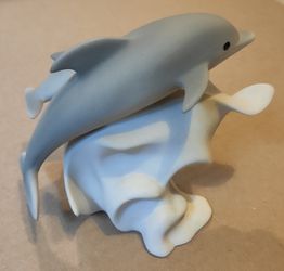 Highbank bisque porcelain dolphin mother&baby-Lochgilphead Scotland Thumbnail