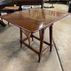 Mid Century Modern Small Drop Leaf Side Table  Thumbnail