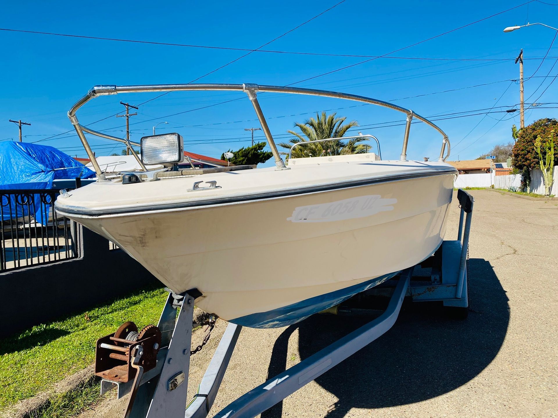 20 ft sea ray center console boat for Sale in Corona, CA OfferUp