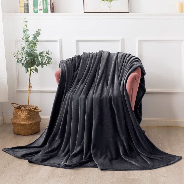 ONME Fleece Blanket Twin Size,Dark Grey, Soft Cozy Microfiber Flannel Blankets 