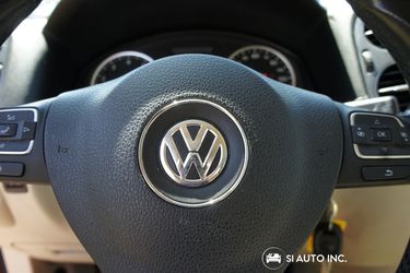 2013 Volkswagen Tiguan Thumbnail