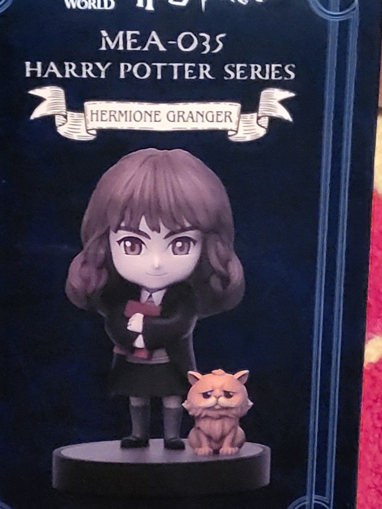 Harry Potter Hermione Mini Collectible Figure 