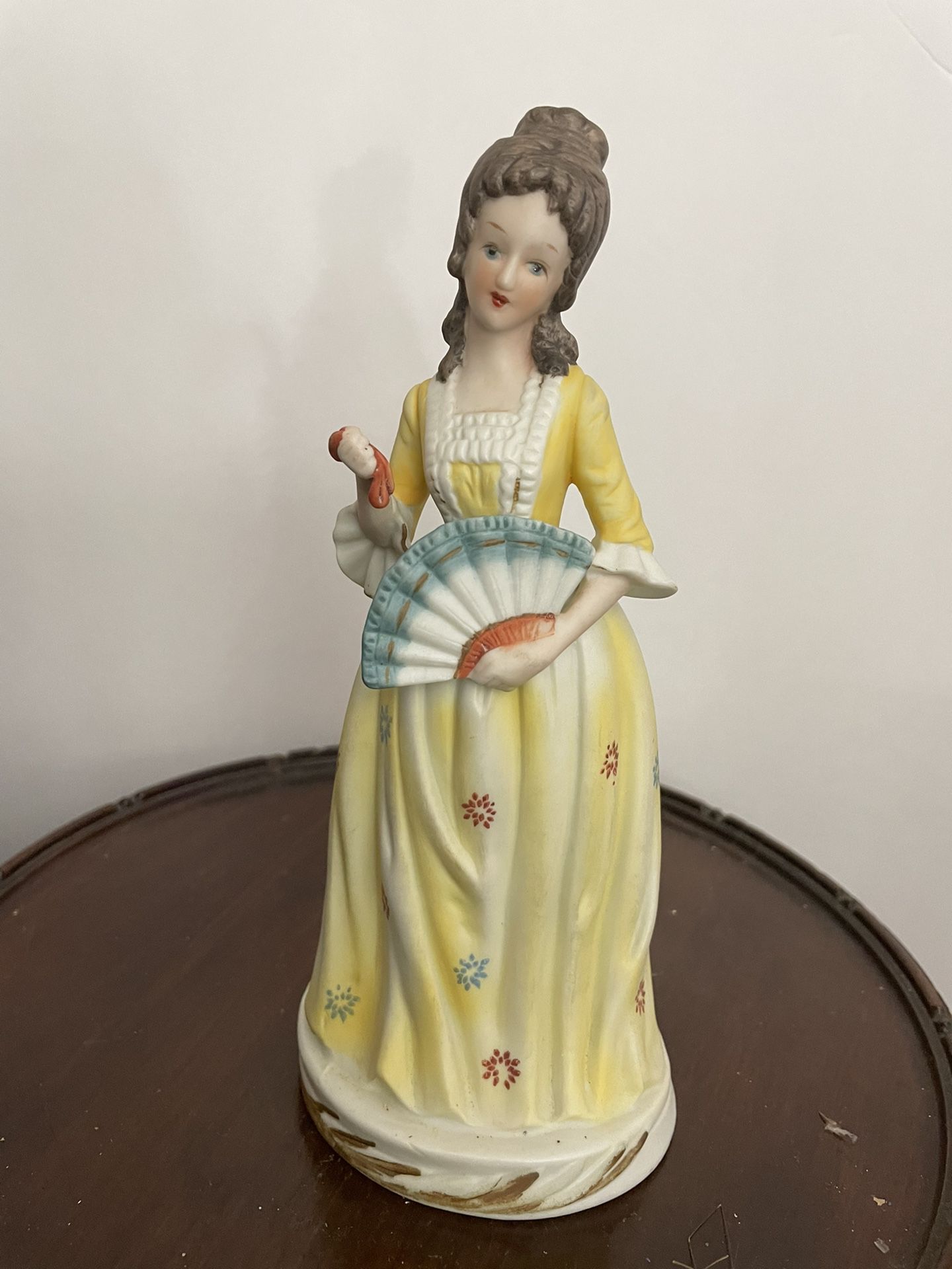 Vintage Royal Doulton Figurine