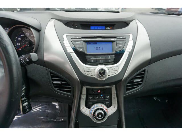 2012 Hyundai Elantra