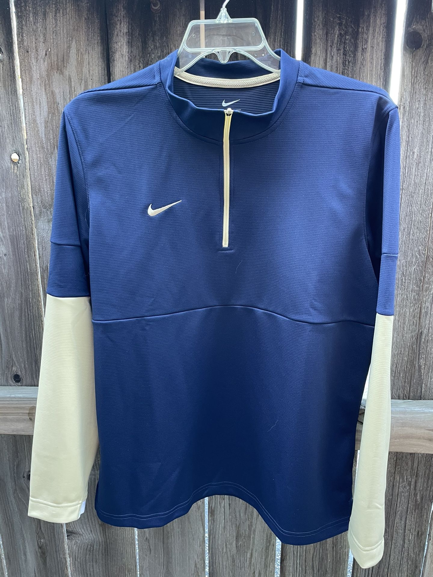Nike Pullover Jacket And Travis Scott T Shirt