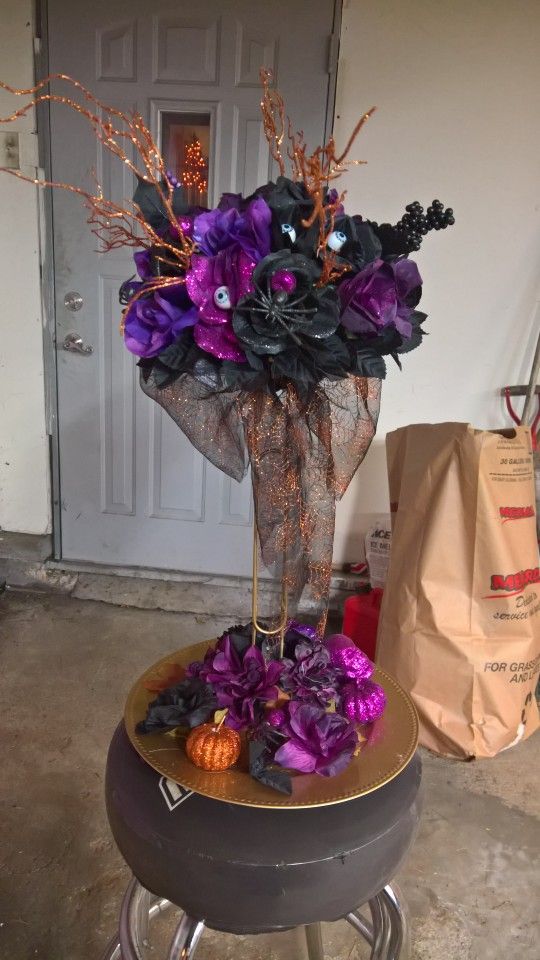 Halloween decor