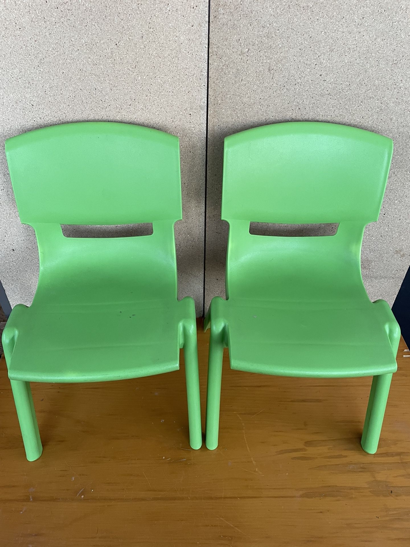 Green Toddler chairs