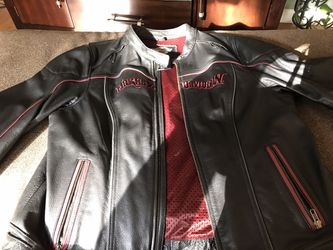 Harley Davison women’s medium leather jacket Thumbnail