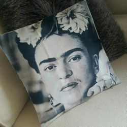 Frida Art Deco Pillow Couch full Bed Chair Perfect Gift Thumbnail
