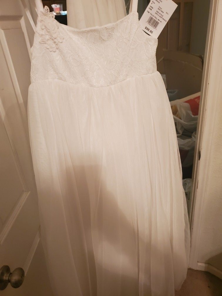 Brand NEW Flower Girl Dresses From David's Bridal