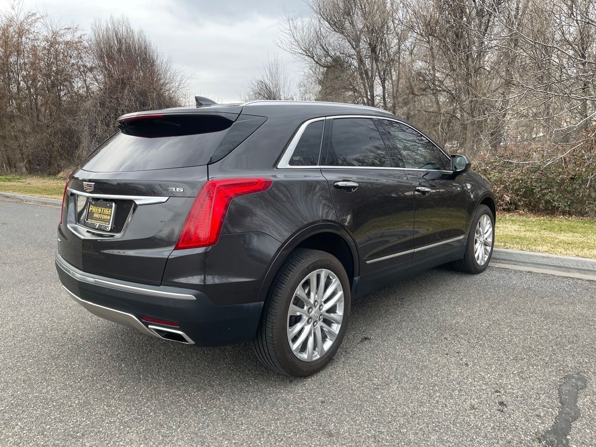 2017 Cadillac XT5