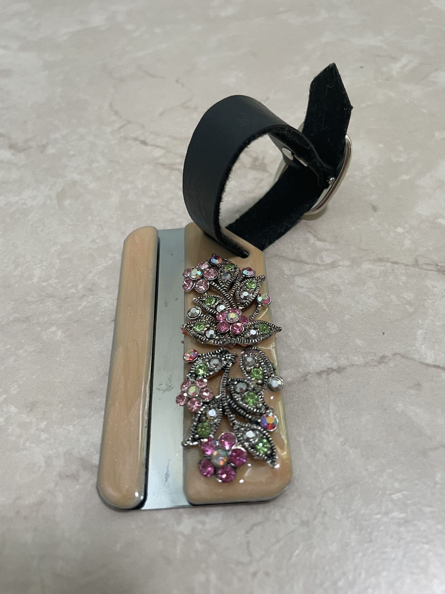 A lovely Metal Flowery With Crystal Accent-Heavy Duty Personalised Name Tag   Condition : good, preowned (please see pictures for size and condition) 