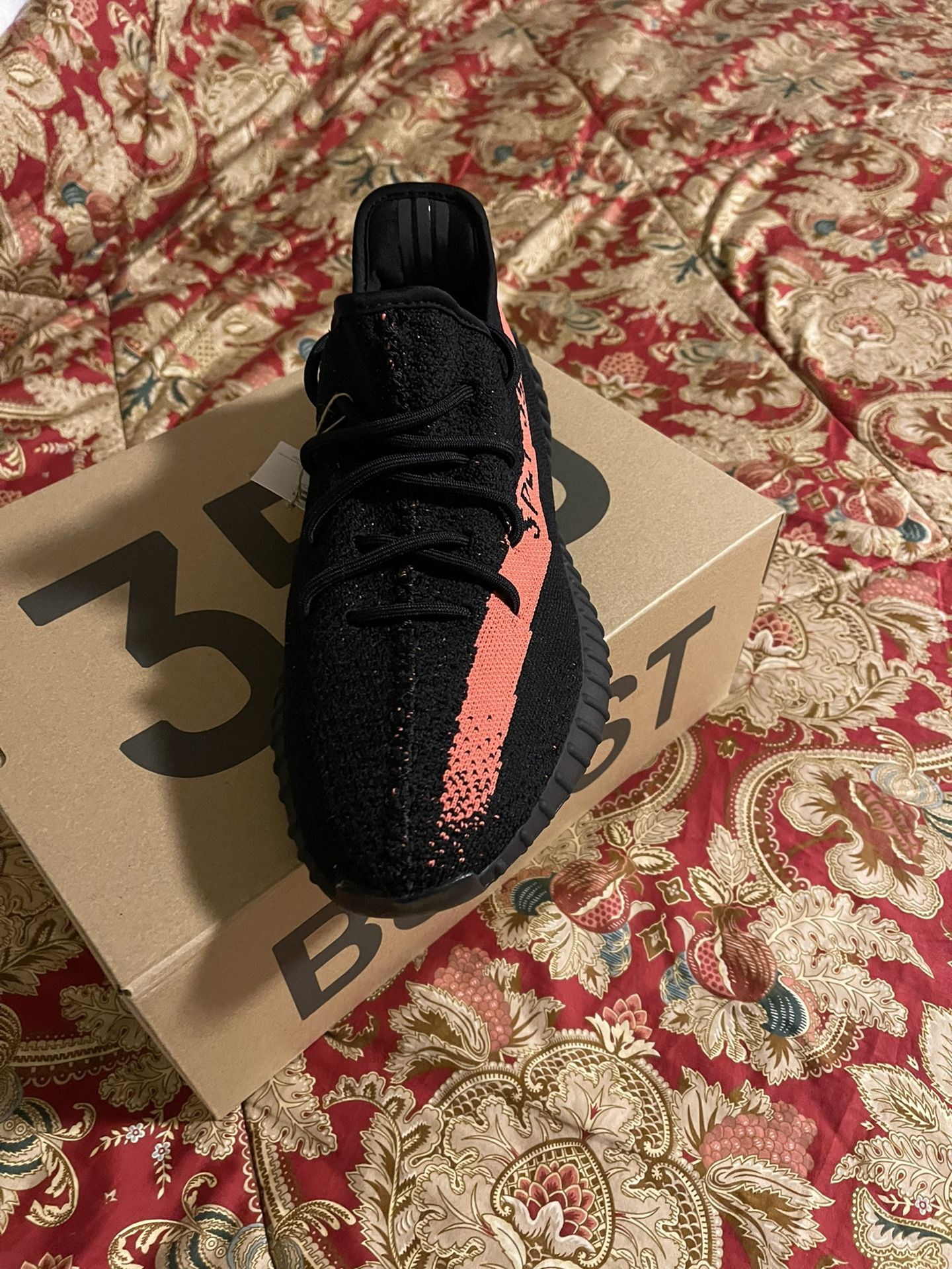 Yezzy Boost 350 Black and Red Size 11