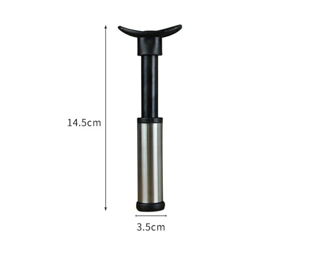 Red Wine Vacuum Saver With 4 Bottle Sealer Red wine pump