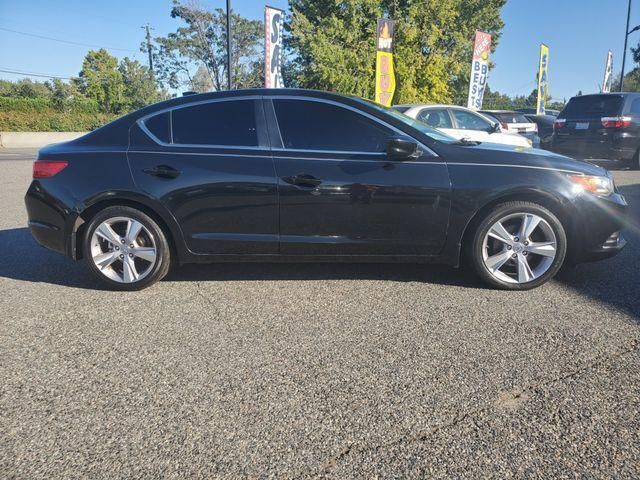 2013 Acura ILX