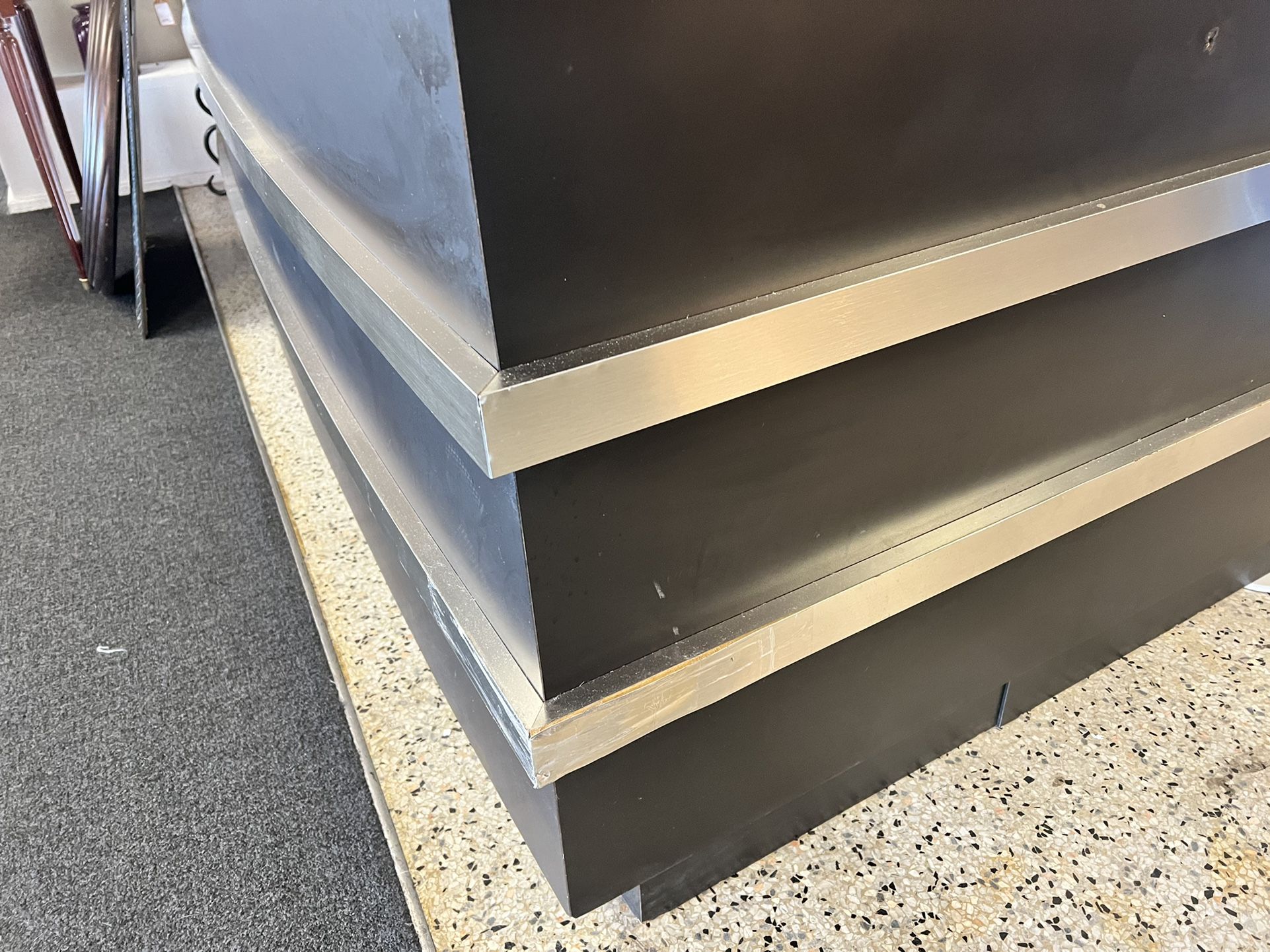Business Front Desk