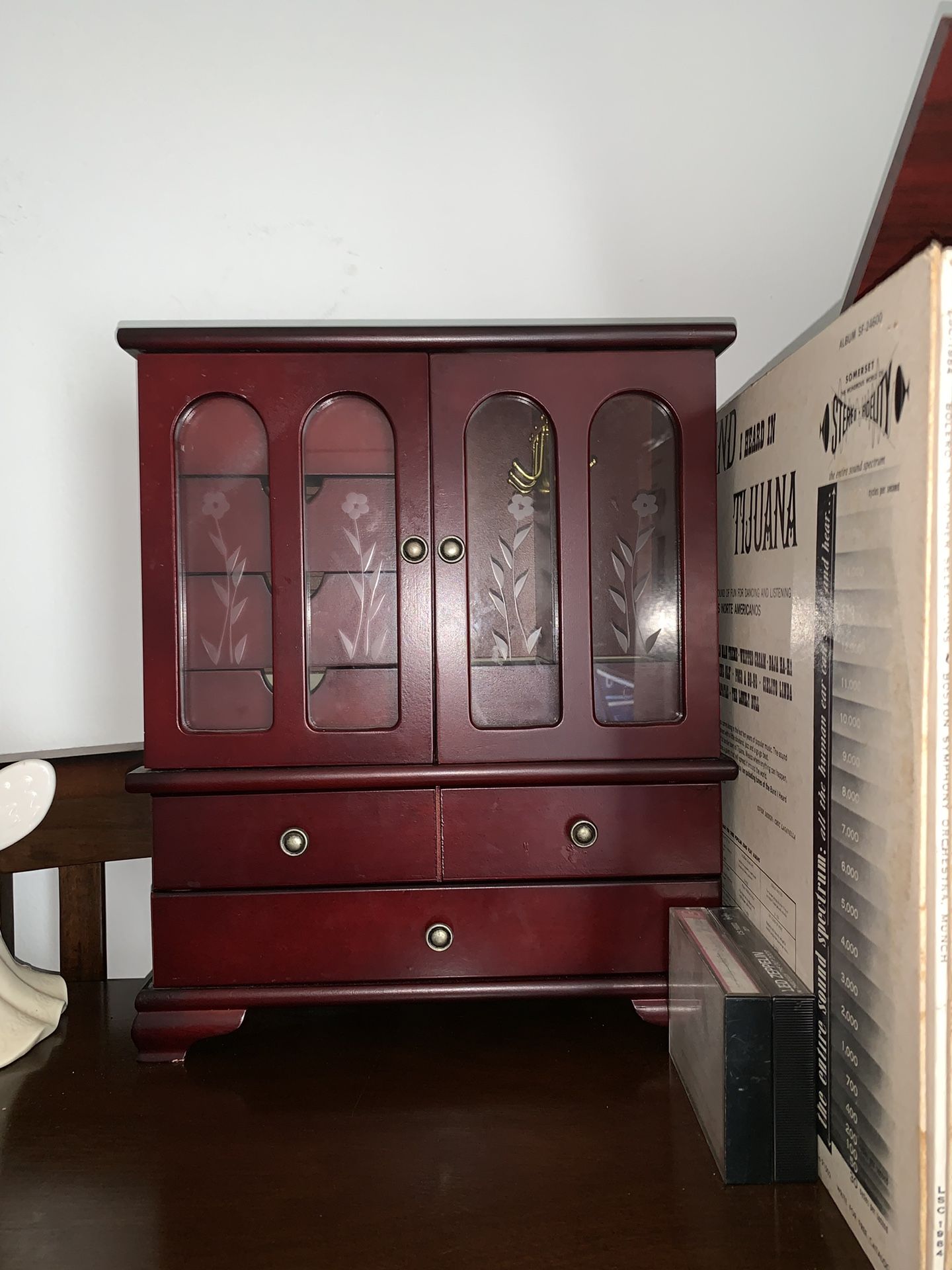 brown jewelry box