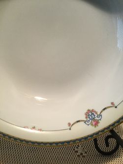 Beautiful Vintage Noritake Serving Bowl Perfect condition Thumbnail