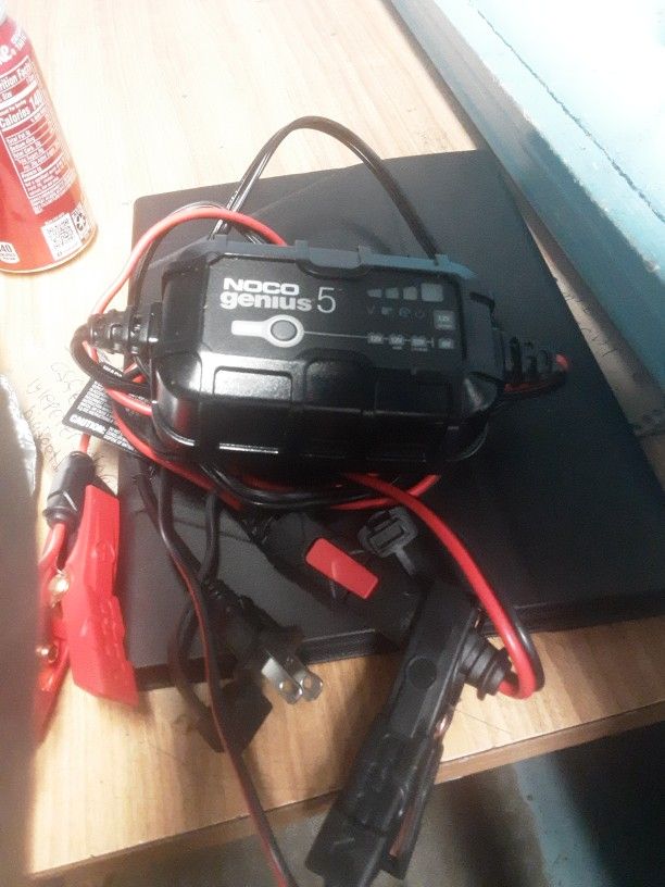 Noco,Genius-5 Battary Charger
