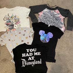 Five women’s Disney T-shirts Thumbnail