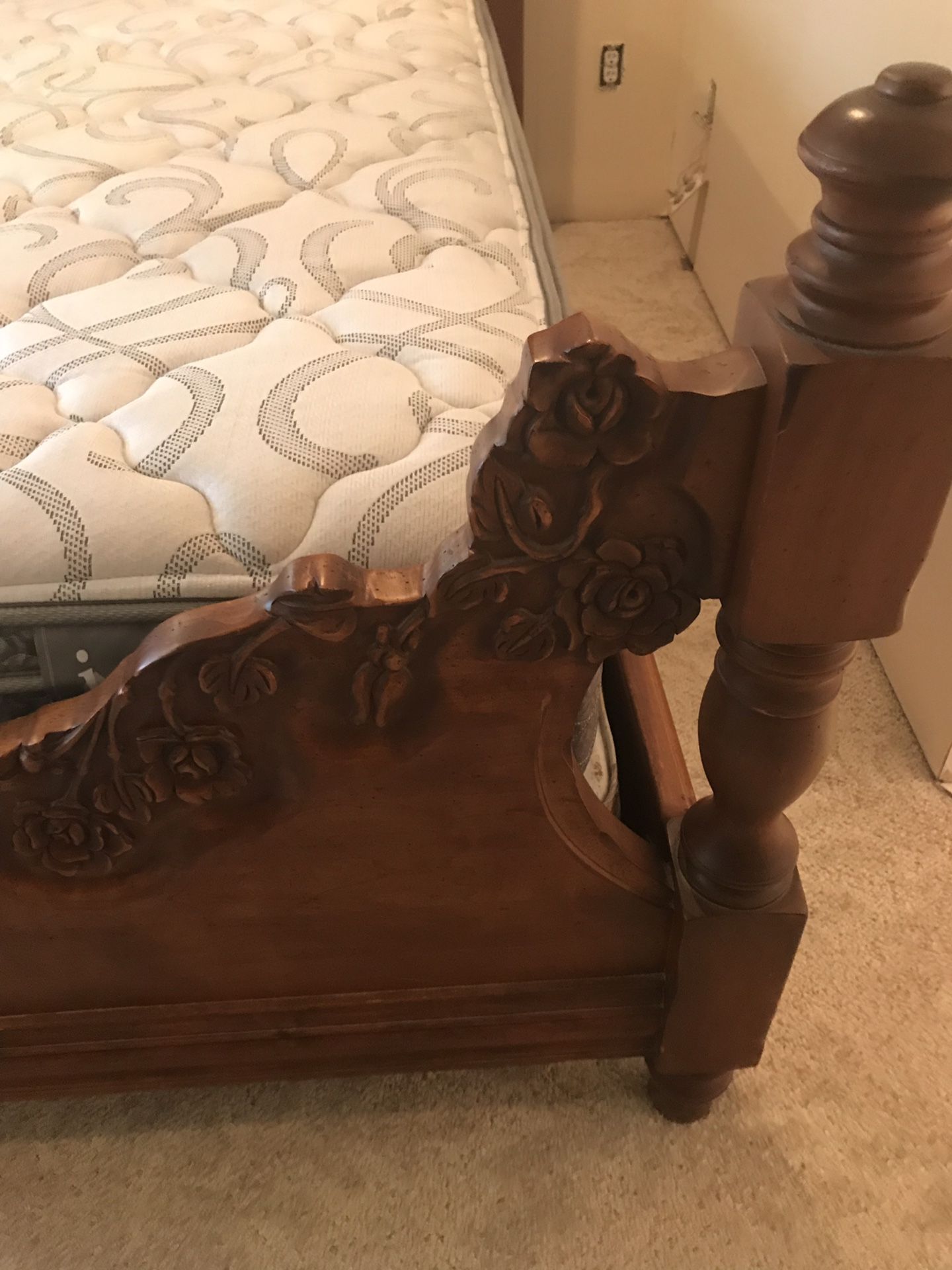 Oak wood interiors alder rose Queen Bed & nightstand for Sale in